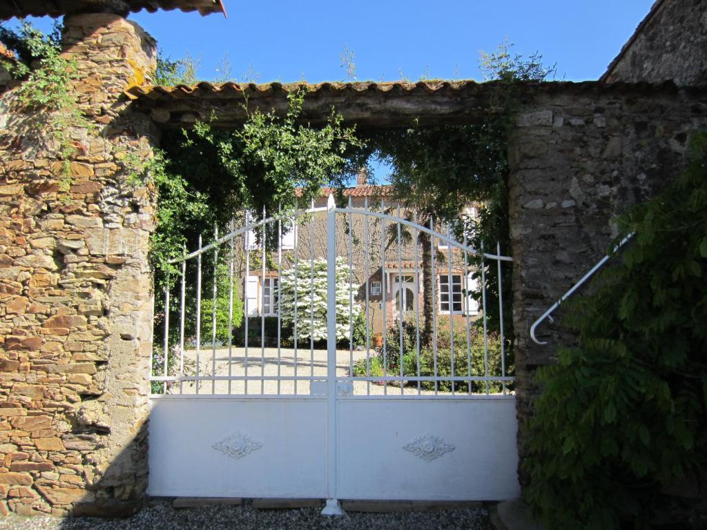 Relais De La Riniere Bed & Breakfast Le Landreau Dış mekan fotoğraf