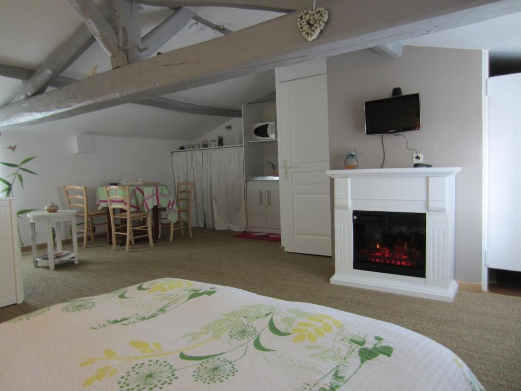 Relais De La Riniere Bed & Breakfast Le Landreau Dış mekan fotoğraf